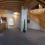 Club Mmv Altitude Hotel