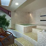 Club Mmv Altitude Hotel
