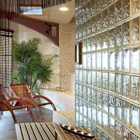 Hotel Club Mmv Altitude