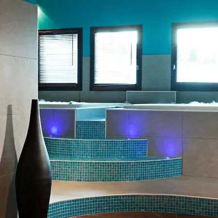 Club Mmv Altitude **** Hotel 4*